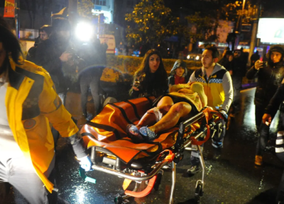 تیراندازی در یک مرکز خرید در استانبول؛ 6 نفر زخمی شدند (تور ارزان استانبول)