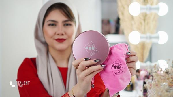 بررسی آینه آرایشی و رینگ لایت موگه؛ باکیفیت به همراه کیف آنالیز آینه آرایشی و رینگ لایت موگه؛ باکیفیت به همراه کیف قابل حمل مخمل